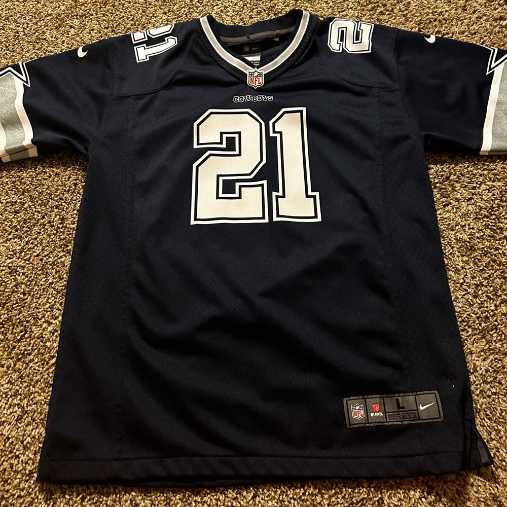 Ezekiel Elliot Cowboys Jersey.